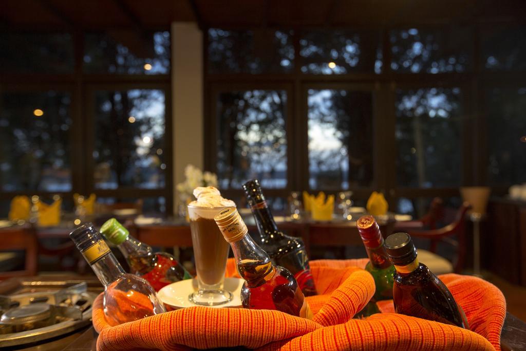 The Deer Park Hotel Гиритале Экстерьер фото