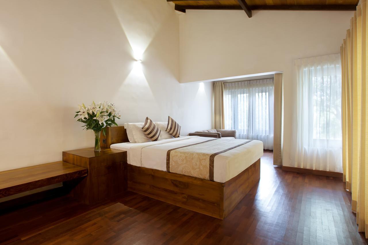 The Deer Park Hotel Гиритале Экстерьер фото